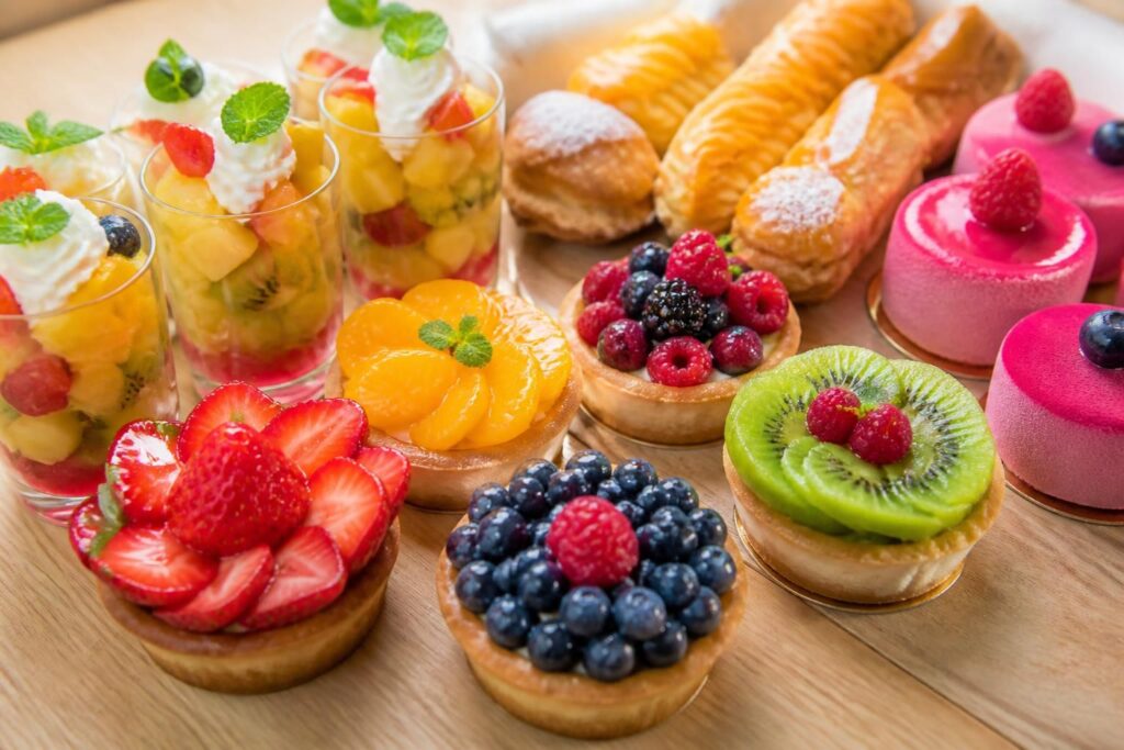 découvrez nos desserts aux fruits savoureux et gourmands, parfaits pour satisfaire toutes vos envies sucrées avec fraîcheur et légèreté.